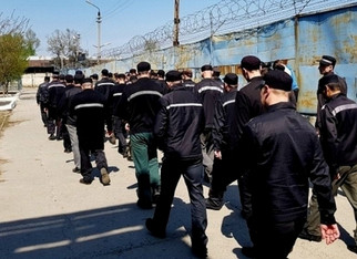 В Кирове 20-летний вор-рецидивист предстал перед судом
