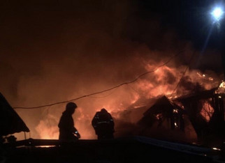 В Ленинском районе Кирова произошел пожар в частном жилом доме