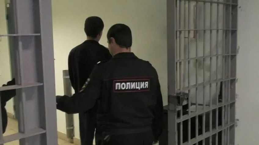 Кировские полицейские задержали участников ОПГ, занимавшихся продажей оружия по всей России.