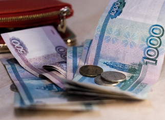 В Кирове одно из предприятий задолжало работнику зарплату на сумму более 123 тысяч