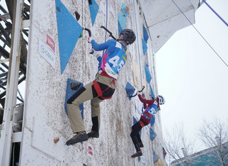 В Киров приехали лучшие ледолазы страны