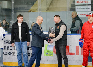 Андрей Романов провел тренировочные сборы по хоккею для воспитанников «Олимпии»