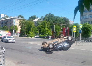 В Кирове из-за столкновения двух авто пострадал человек