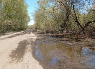 Вода уходит с дорог, которые затопило во время половодья