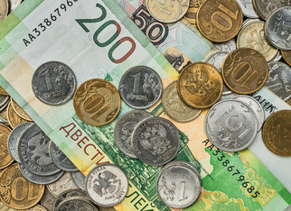 В Госдуме предожили ввести купюру 10 000 рублей