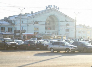Парковку на привокзальной площади в Кирове приведут в порядок