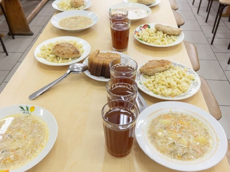В школьных столовых протестируют меню по выбору