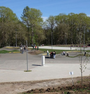 Парк имени Кирова украсят цветами ко Дню города