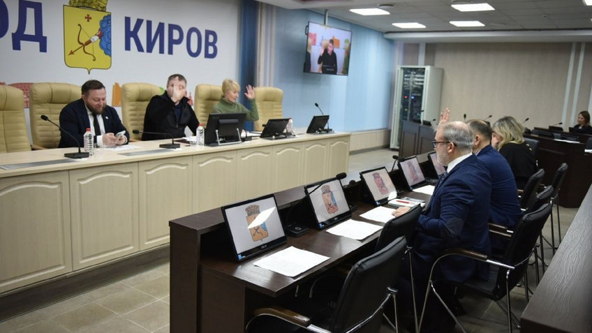 В Кирове выделят деньги на строительство детсадов и школы