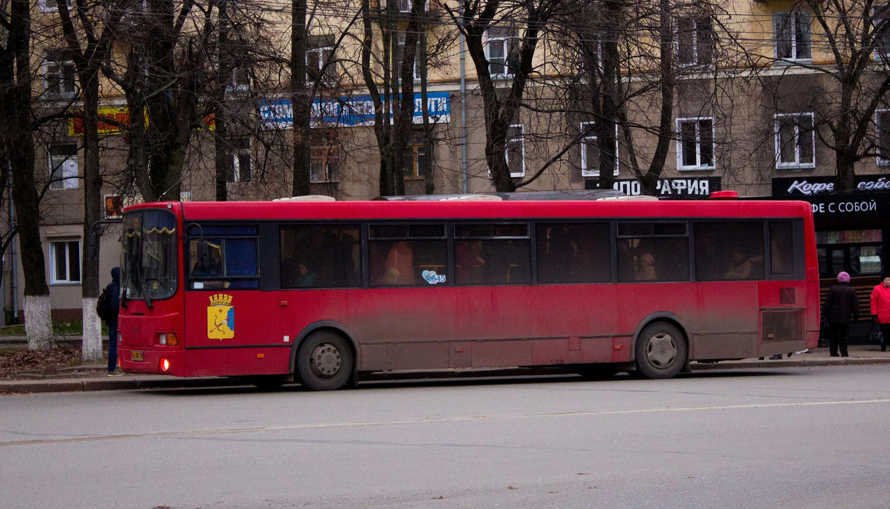 38 автобус киров маршрут. Автобус в Кирово Чепецком АТП 49 85.