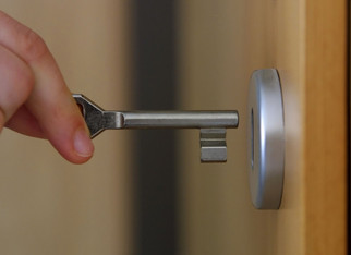 Пивную «Бочку» в Чистых Прудах закрыли