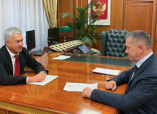 Рахим Азимов провел рабочую встречу с вице-премьером правительства РФ Юрием Трутневым